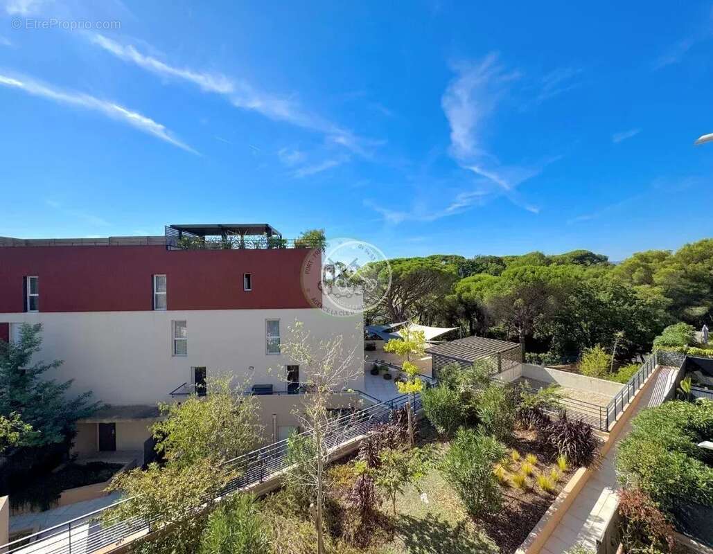Appartement à FREJUS