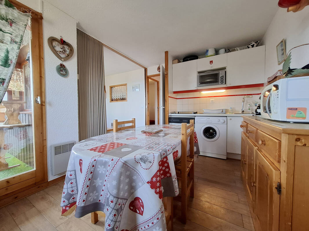 Appartement à LA LECHERE