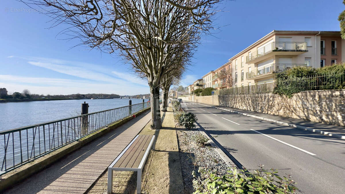 Appartement à ABLON-SUR-SEINE