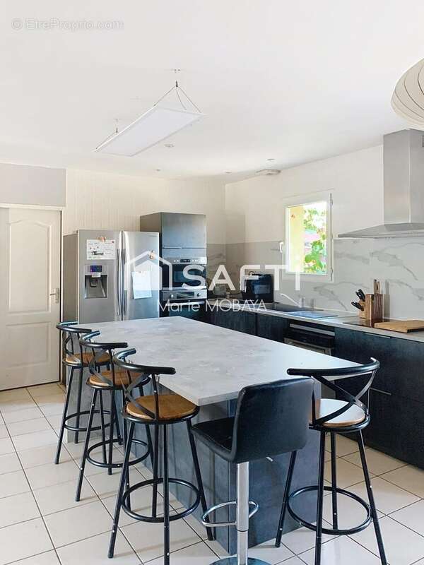 Photo 2 - Maison à SALIGNAC