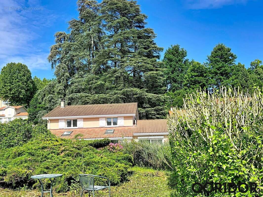 Maison à BEAUREGARD