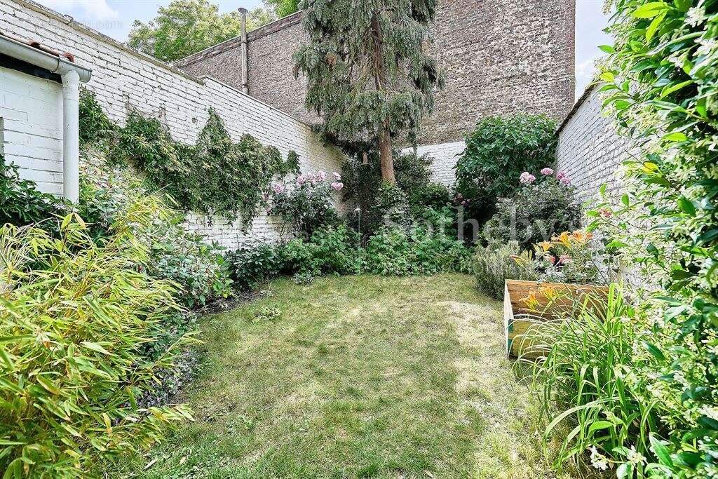 Maison 200 m² à Lille  - photo 11