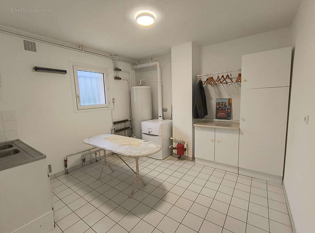 Maison à VERNEUIL-SUR-VIENNE