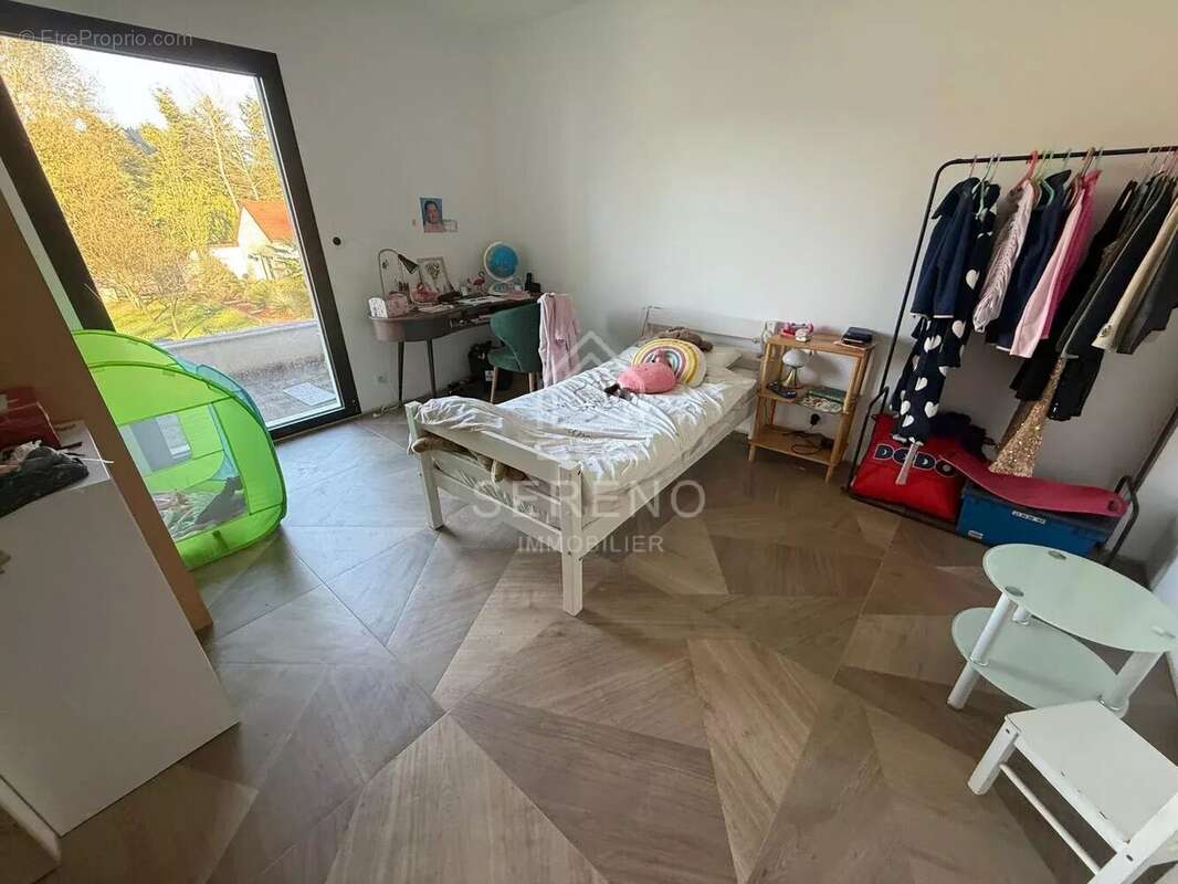Appartement à POMPONNE