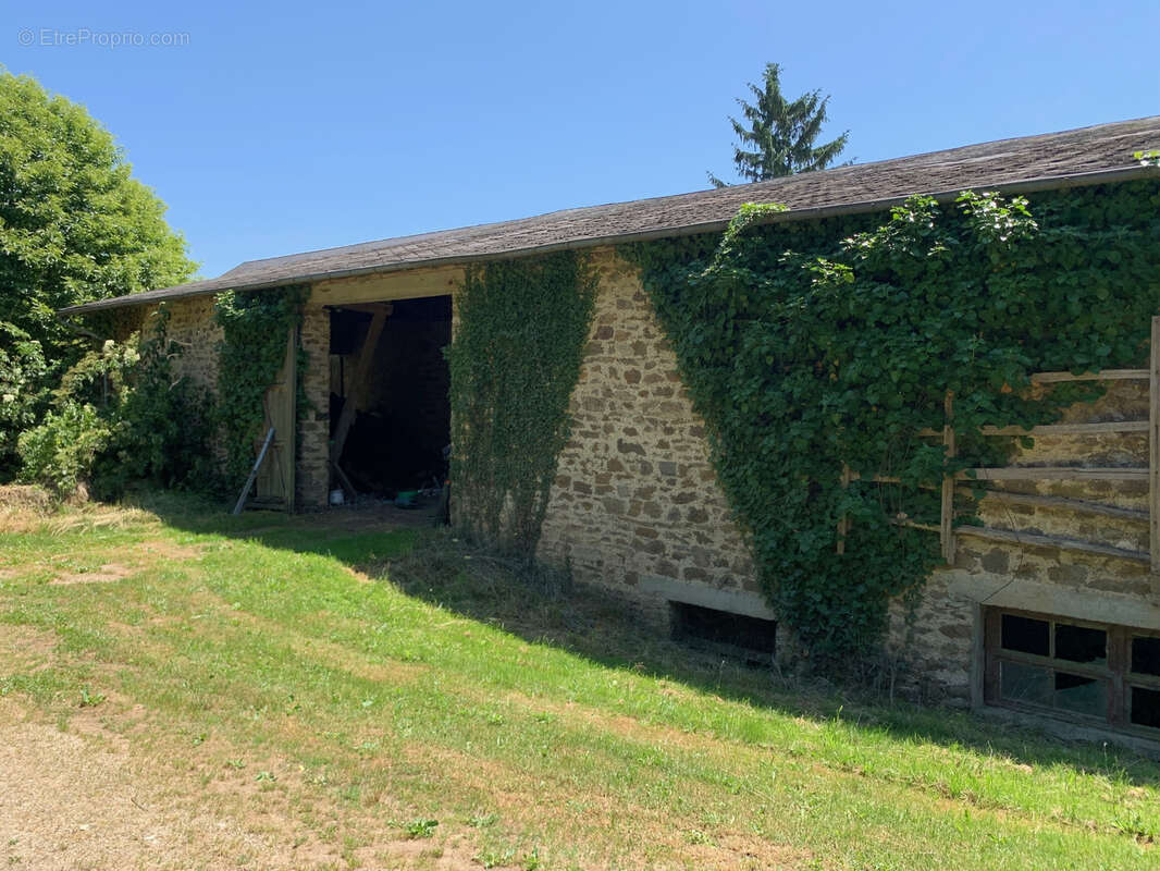 Maison à LA CROISILLE-SUR-BRIANCE