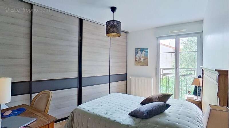 Appartement à MAISONS-ALFORT