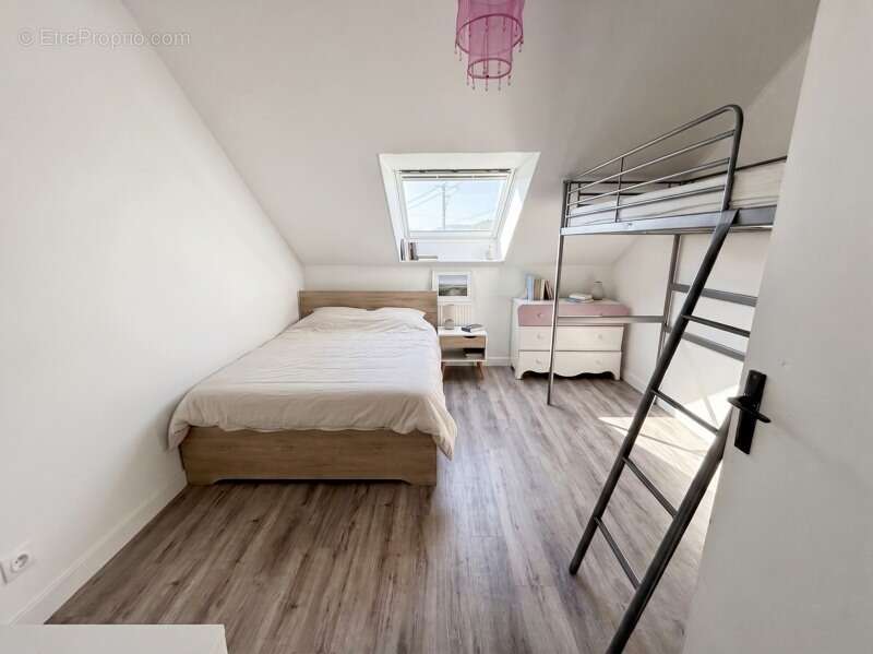 Maison de 5 pièces principales - photo 6