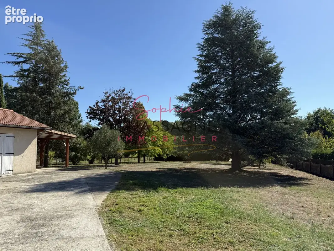 Maison familiale avec piscine et nombreuses dépendances à Lugaignac - photo 26