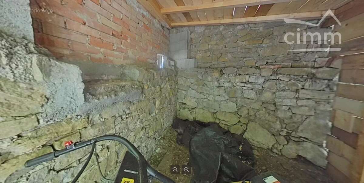 Grange à rénover avec terrain constructible à Val-du-Faby - photo 9