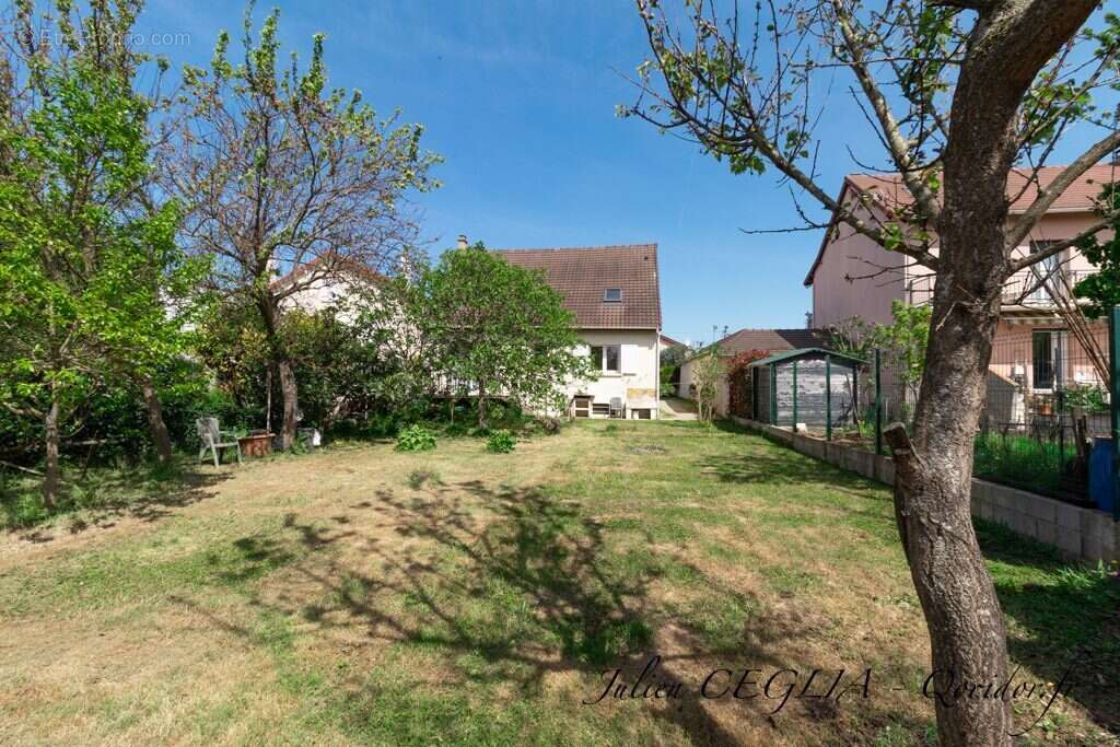 Maison à VITRY-SUR-SEINE