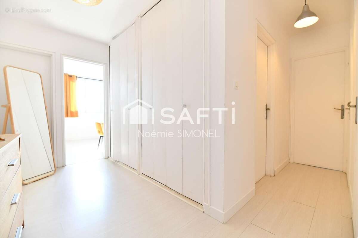 Appartement 66 m² à Chilly-Mazarin  - photo 5