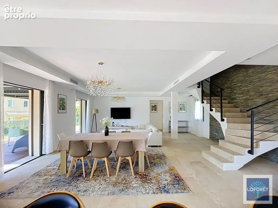 MANIFIQUE VILLA neuve à Saint Paul De Vence 5 pièce(s) 167.85 m2 - photo 3