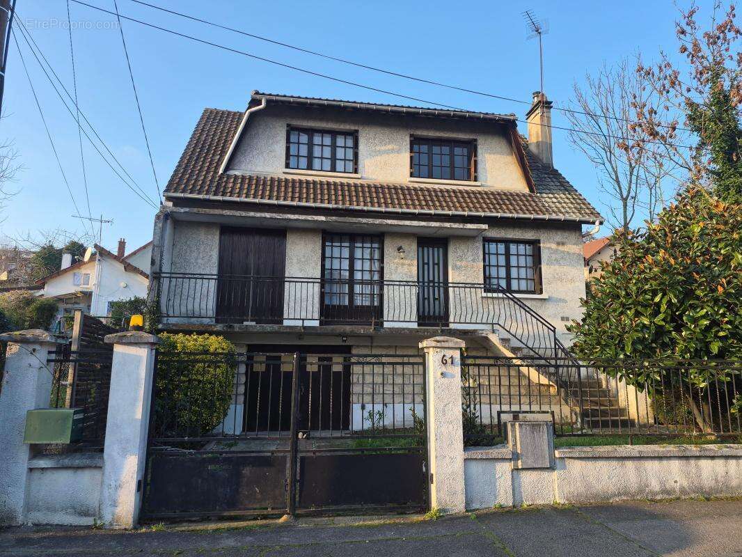 Maison à JUVISY-SUR-ORGE