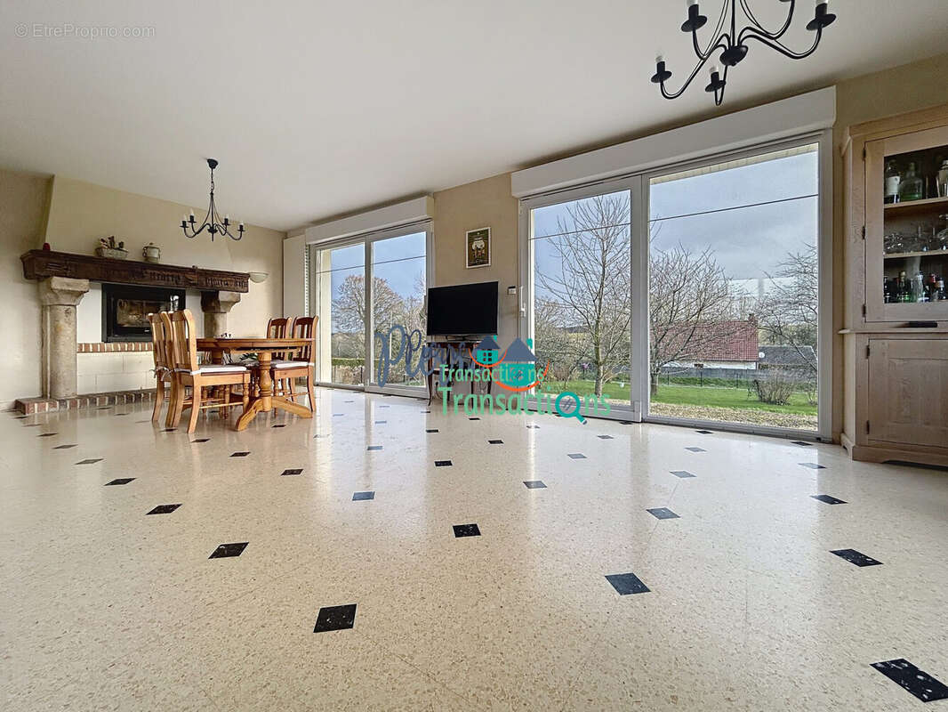 Maison à SAINT-ROMAIN-DE-COLBOSC