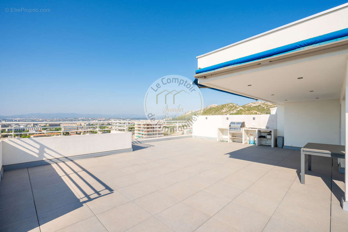 Appartement à MARSEILLE-9E