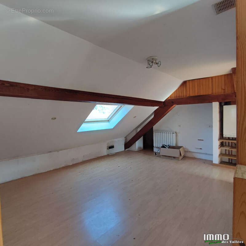 Appartement à SAINT-NABORD