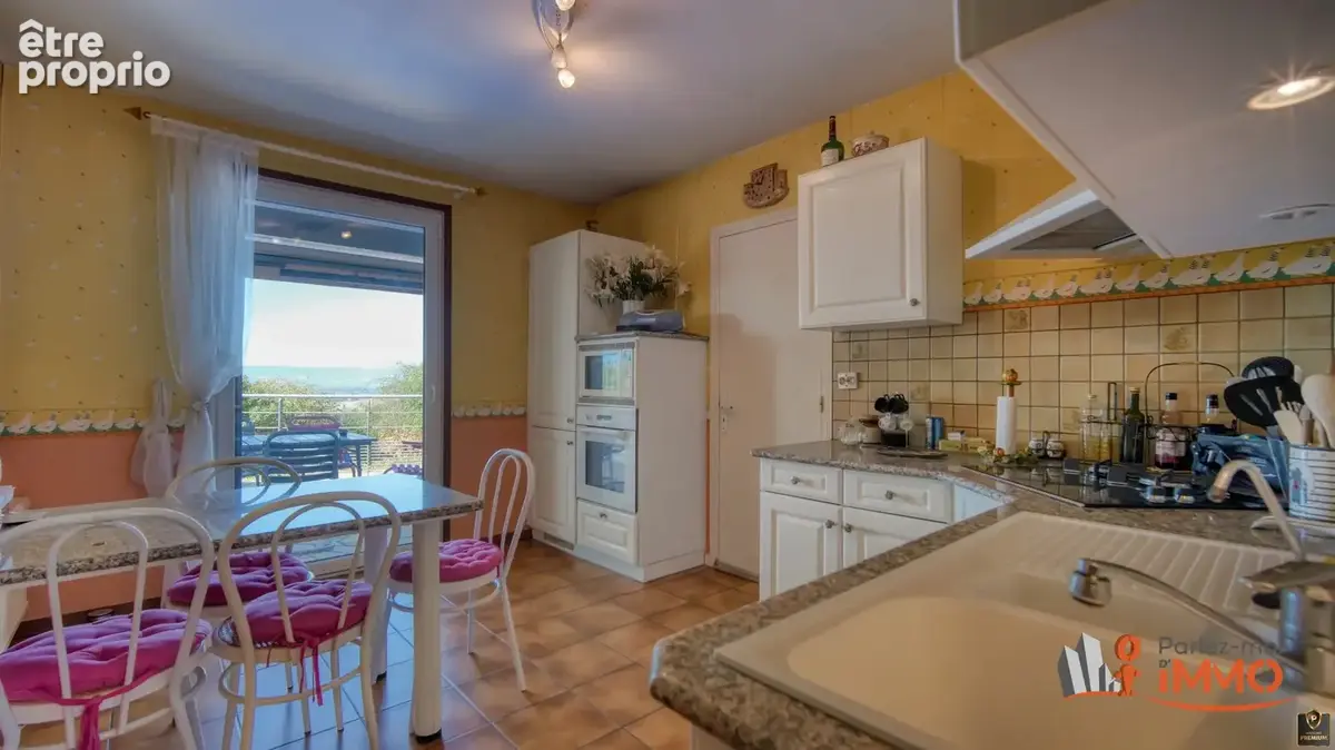 Maison 5 pièces 115 m² à vendre à Saint-Medard-En-Forez (42330) - photo 7