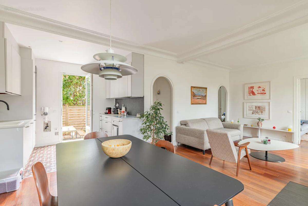 Appartement à BOIS-COLOMBES