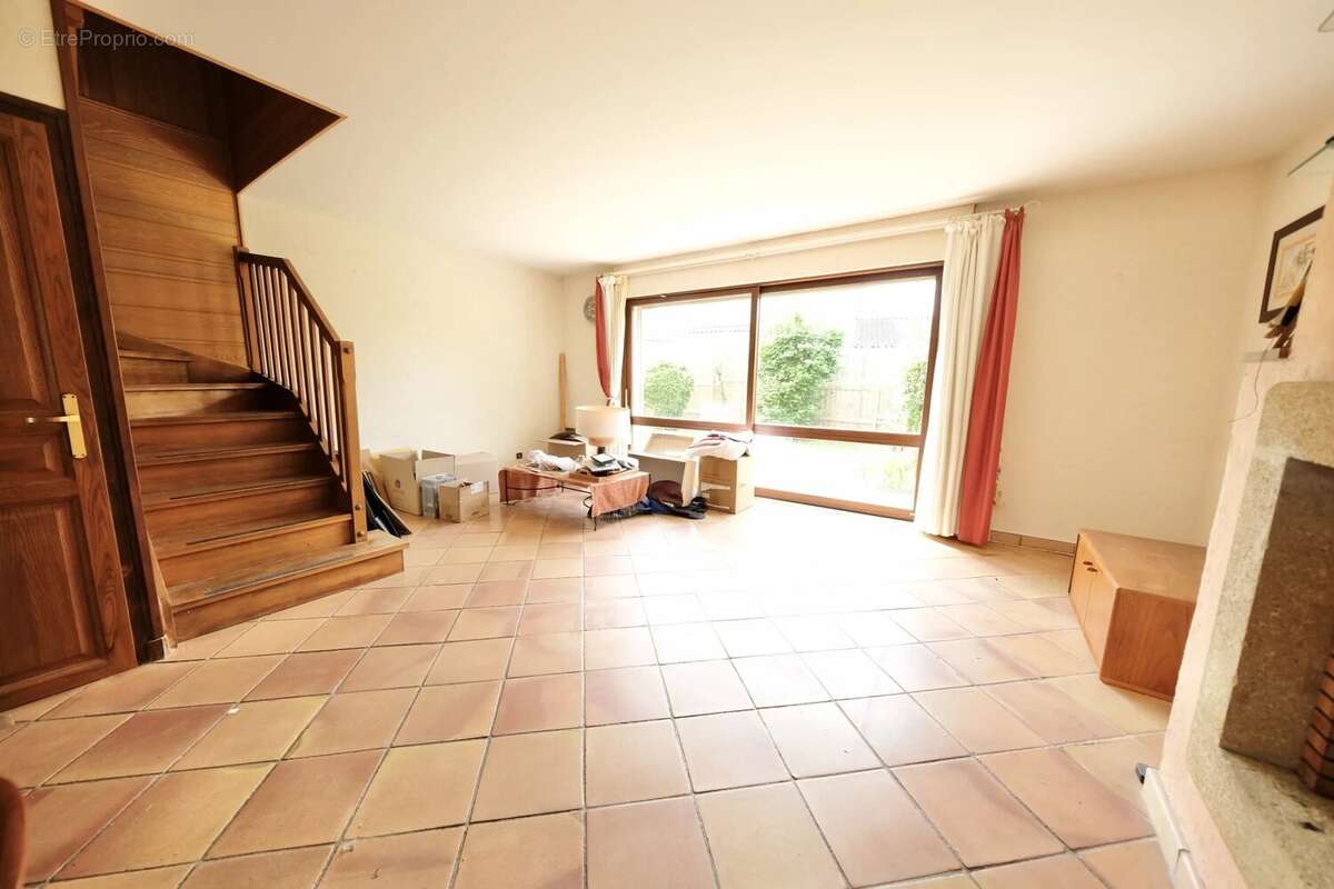 Maison à CRAPONNE