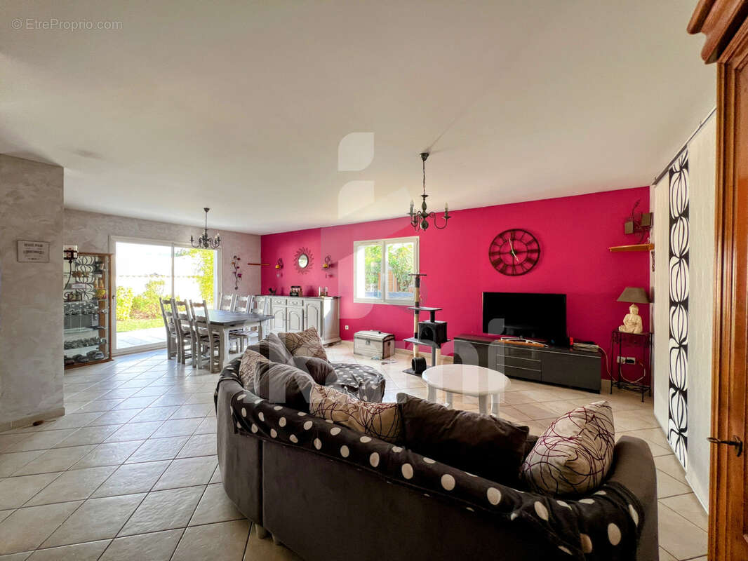 Maison à ROMANS-SUR-ISERE