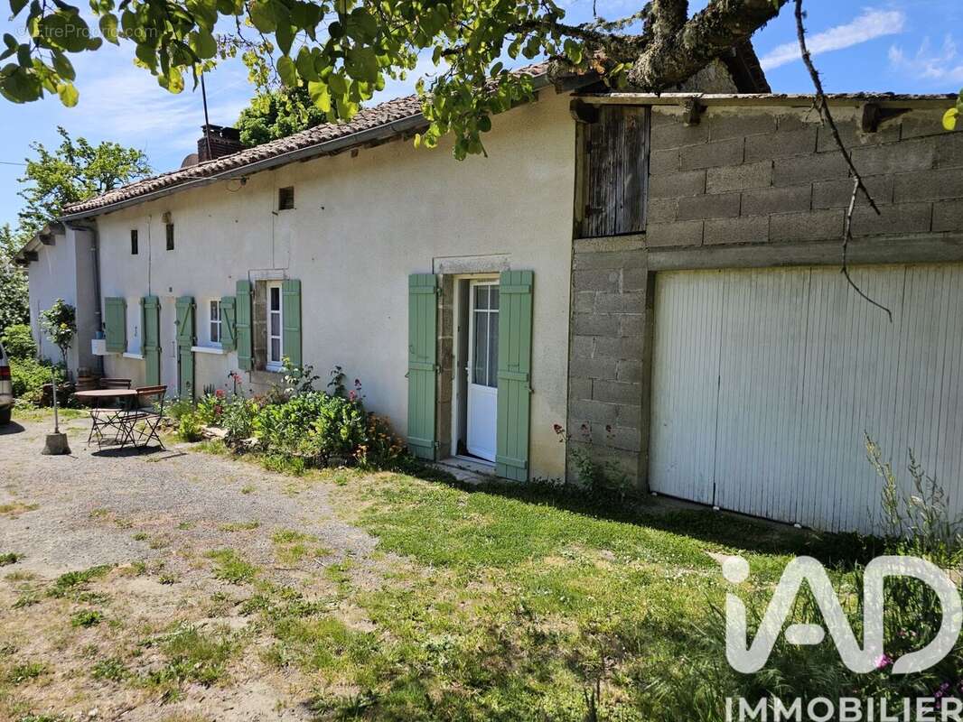 Photo 2 - Maison à CUSSAC