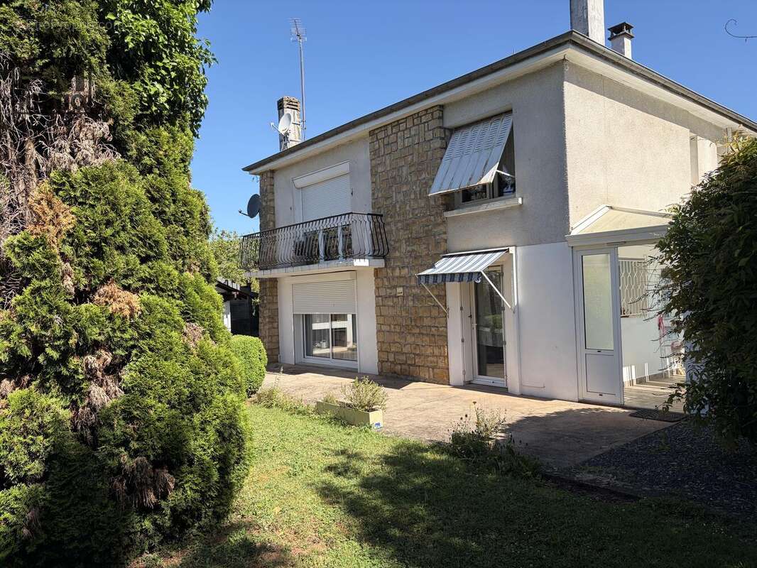 n°2 - Maison à JUILLAC
