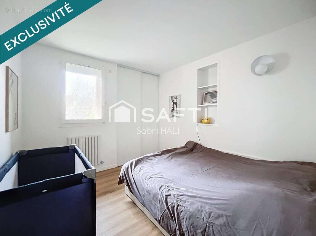 Photo 9 - Appartement à GENNEVILLIERS