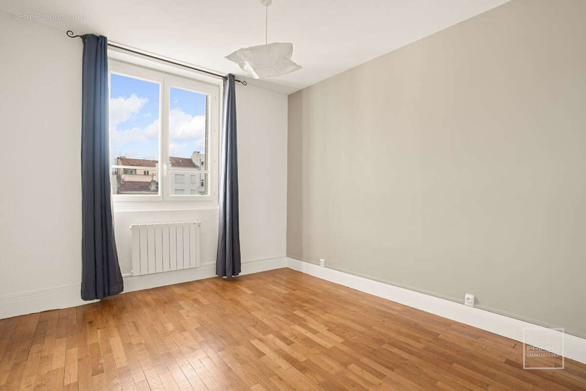 Appartement à LYON-6E