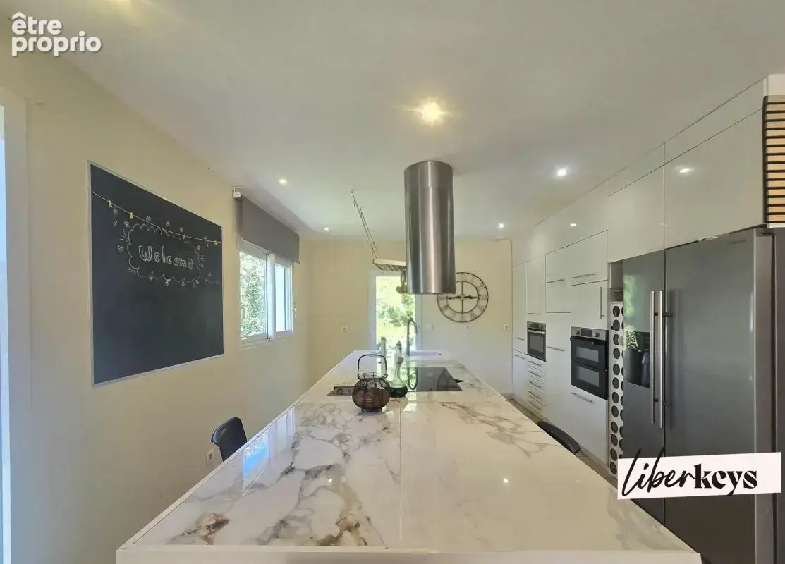 Maison de plain-pied avec piscine et terrain, en pleine nature - photo 4