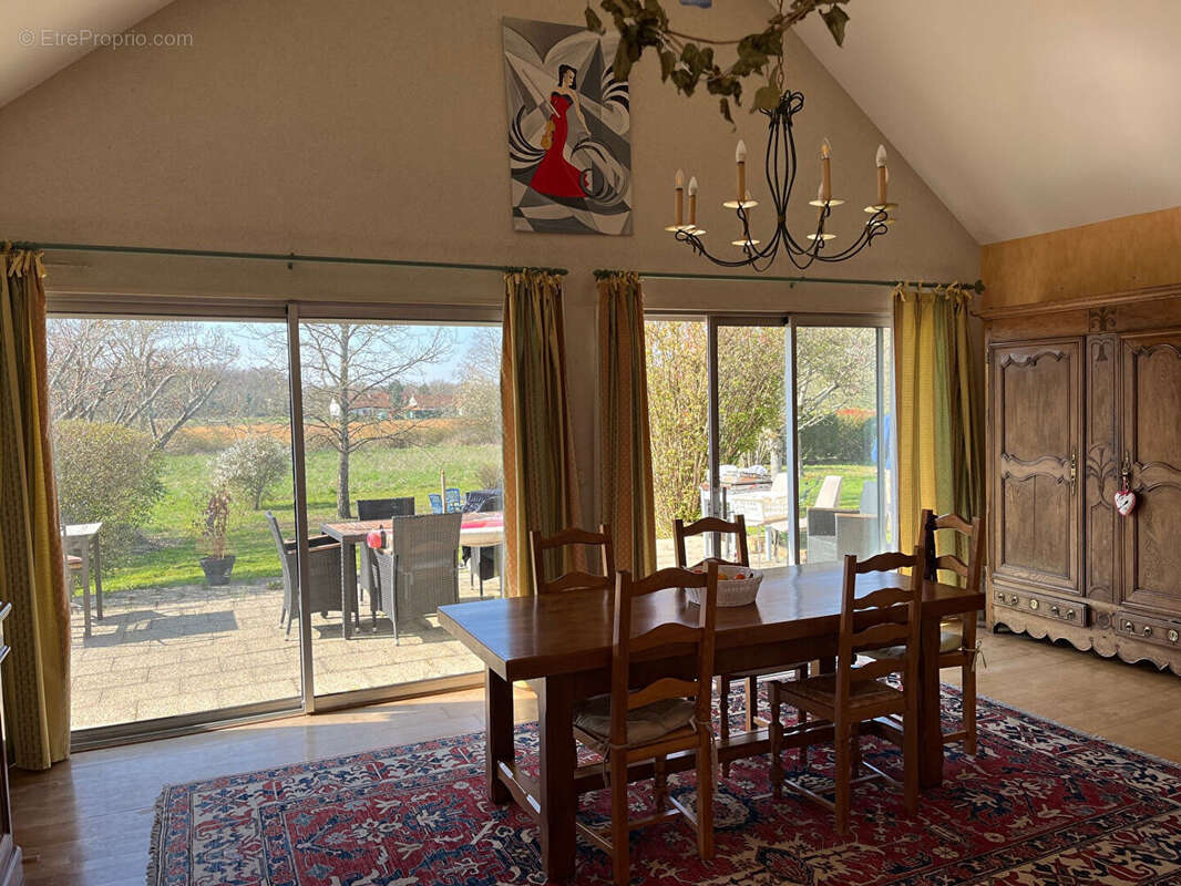 Maison à VILLEMANDEUR