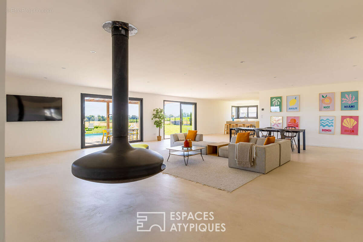 Maison à WOLFERSDORF