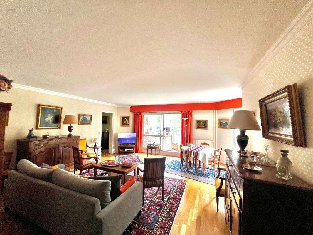 Appartement à LE CHESNAY