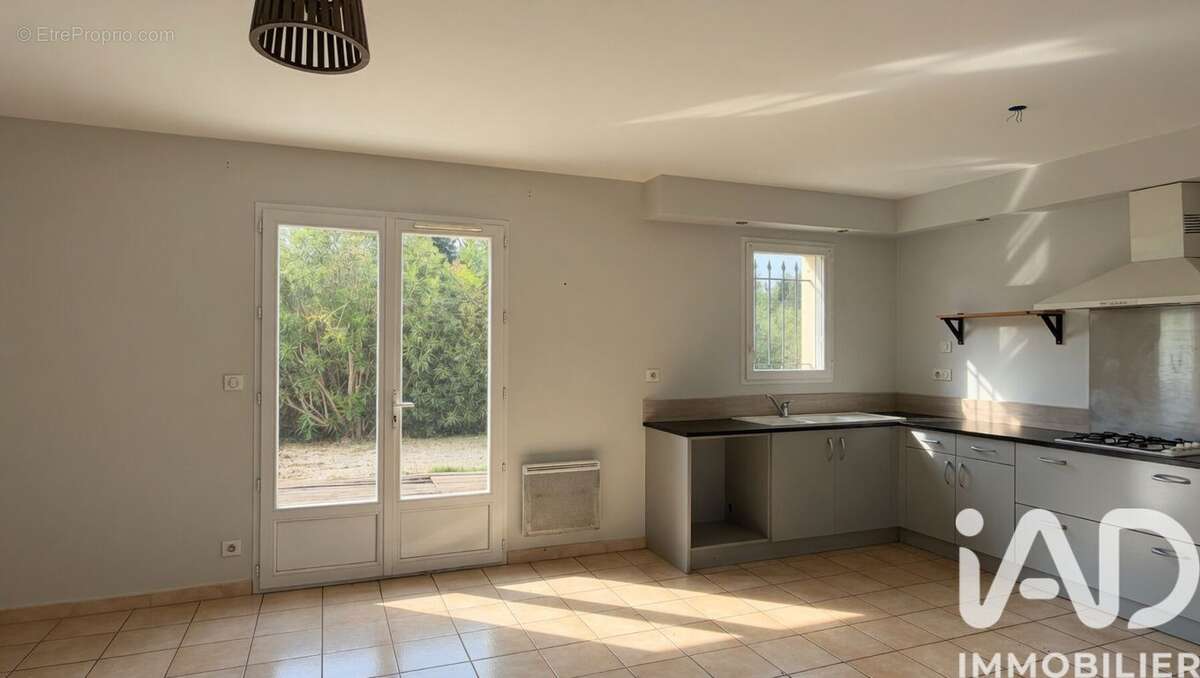 Photo 3 - Maison à VEDENE
