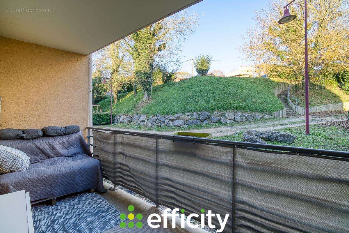 Appartement à CHONAS-L&#039;AMBALLAN