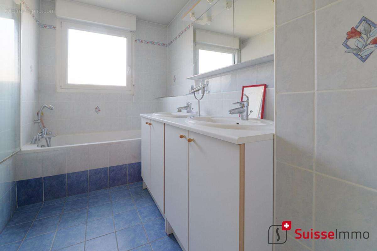 Appartement à AUDINCOURT