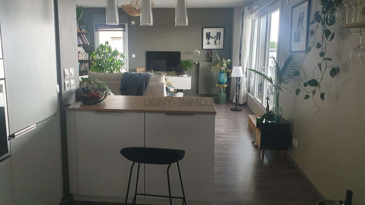 Appartement à DEVILLE-LES-ROUEN