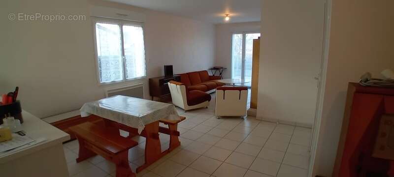 Maison à PLEUMARTIN