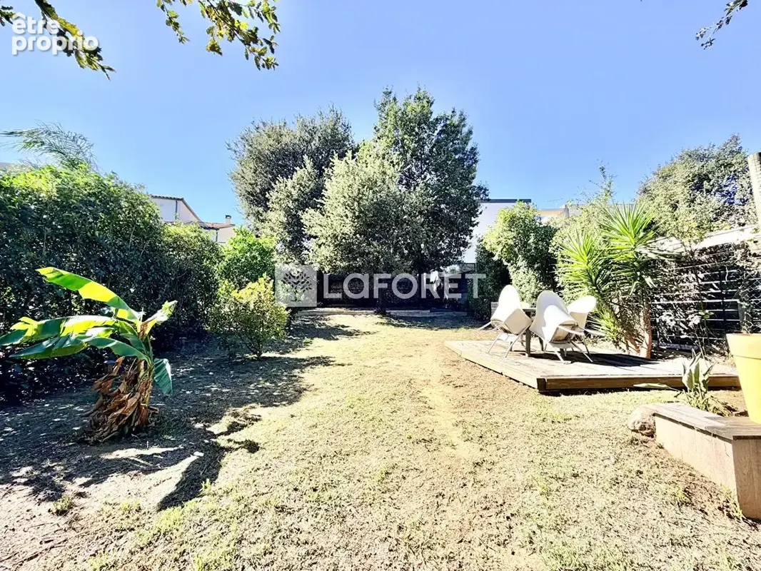 Maison récente en R+1. 4 chambres sur 816m2 terrain avec piscine - photo 18