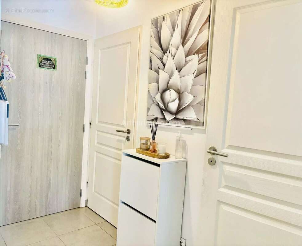 Appartement à VILLENEUVE-LOUBET