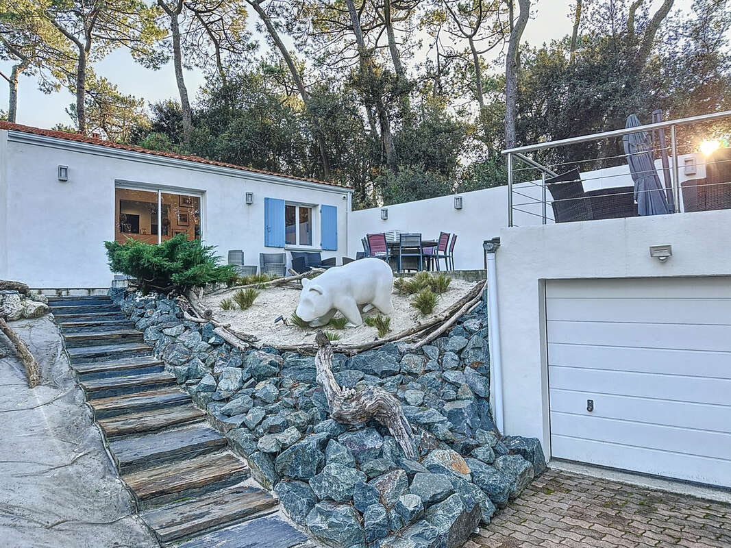 Maison à MESCHERS-SUR-GIRONDE