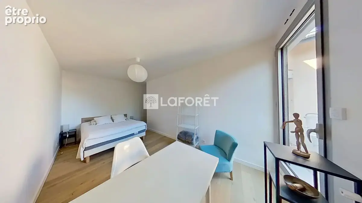 Tassin-la-demi-lune - duplex t4 en dernier etage - 109.8 m²  - 3 terrasses - parc - photo 13