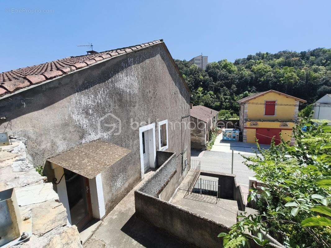 Maison à SAINT-PONS-DE-THOMIERES