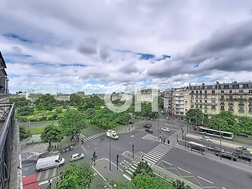 Appartement à PARIS-12E