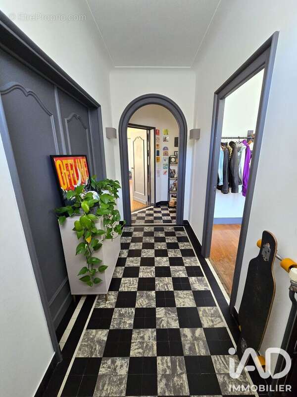Maison 176 m² à Chateauroux  - photo 8