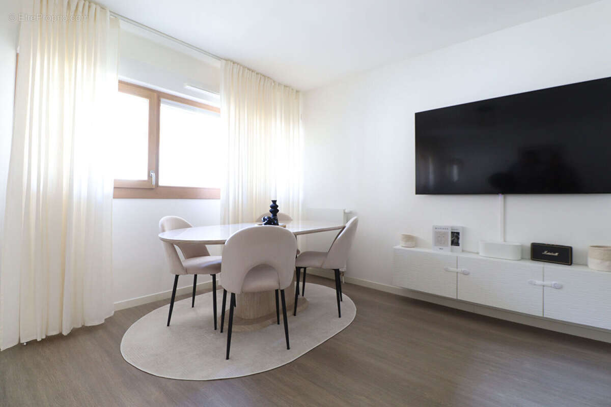 Appartement à PIERREFITTE-SUR-SEINE