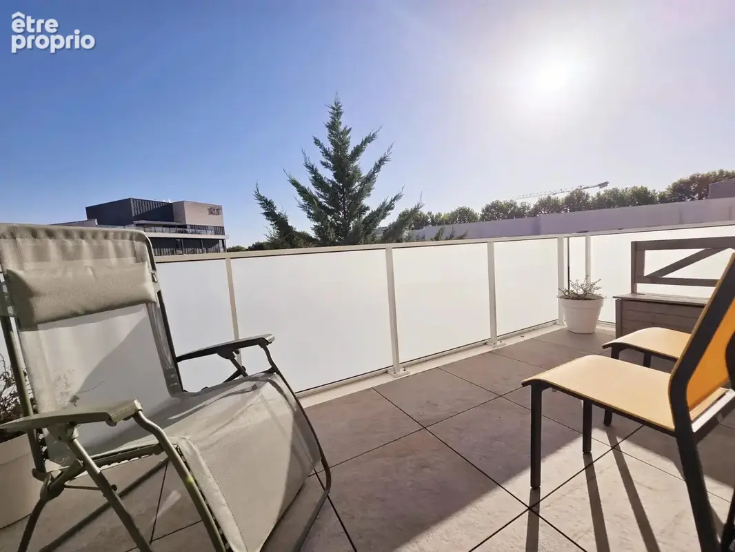 T2 avec terrasse dernier étage - photo 6
