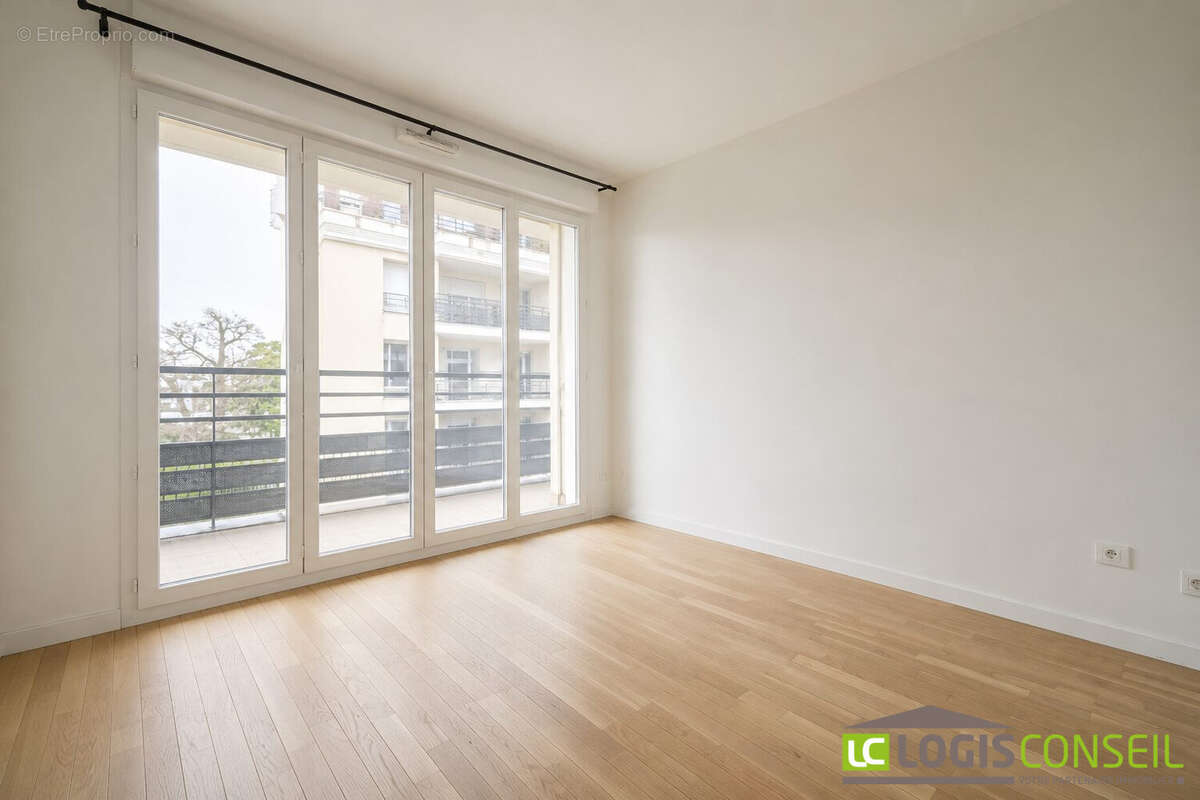 Appartement 43 m² à Chatenay-Malabry  - photo 7