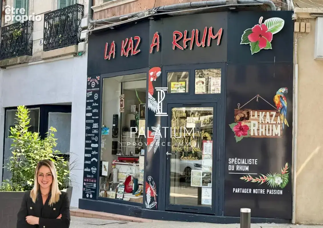 Local commercial avec vitrine d'angle, Salon-de-Provence - photo 5