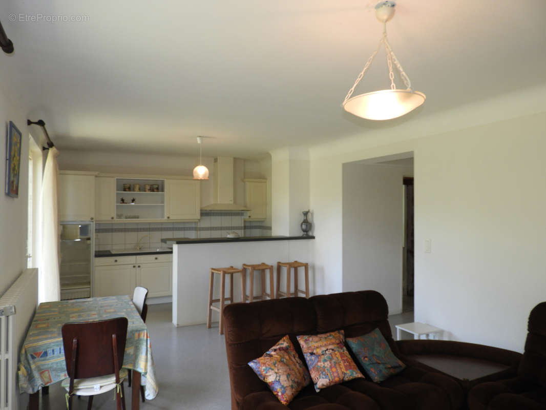 Maison à VILLEFRANCHE-DE-ROUERGUE