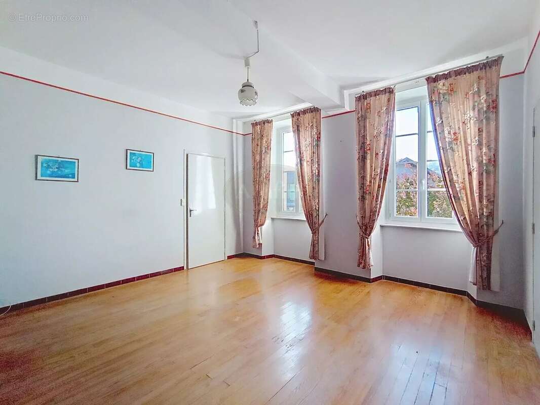 Maison à SAINT-GAUDENS